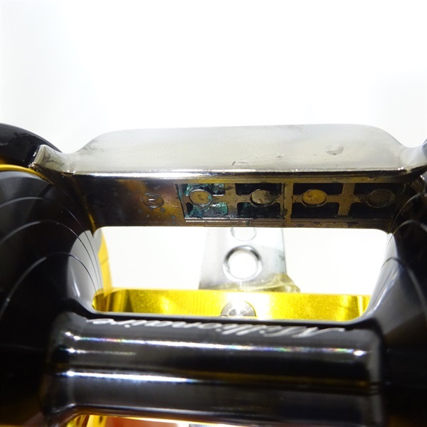 ミリオネアカゴ３００